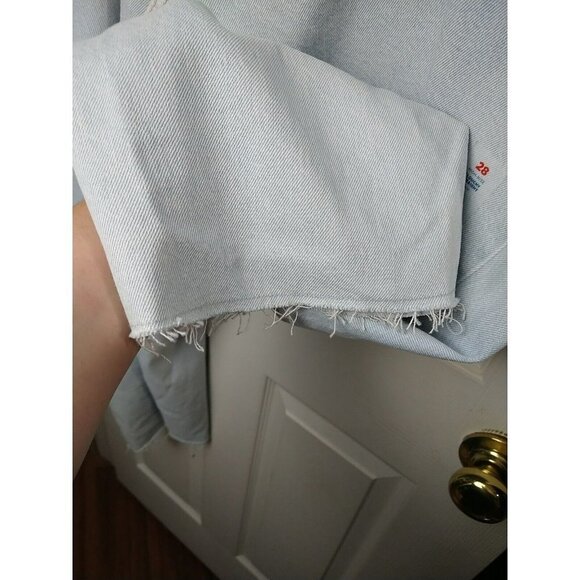 $ OLD Navy Women's Light Wash Slouchy Straight High Rise Distressed PantsSize 28 - Picture 16 of 16